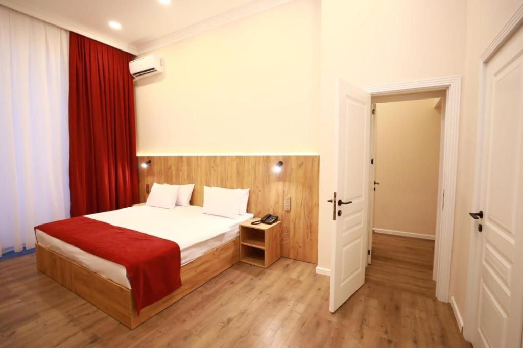 London Hotel And Guest House Μπακού Εξωτερικό φωτογραφία