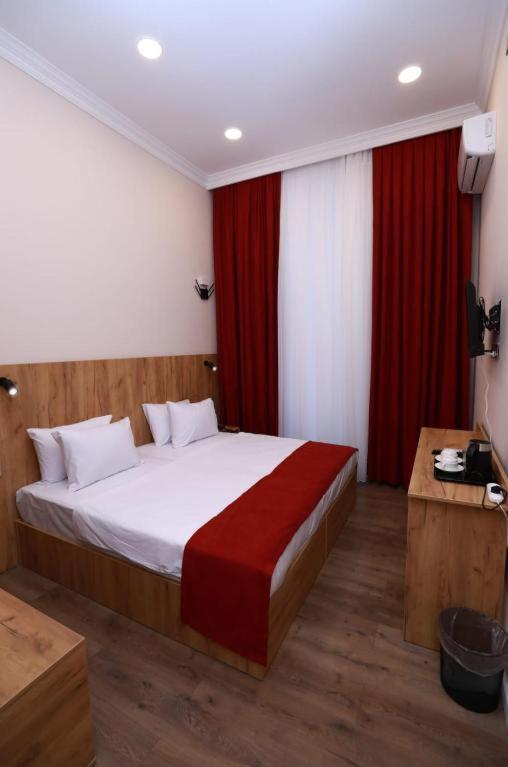 London Hotel And Guest House Μπακού Εξωτερικό φωτογραφία