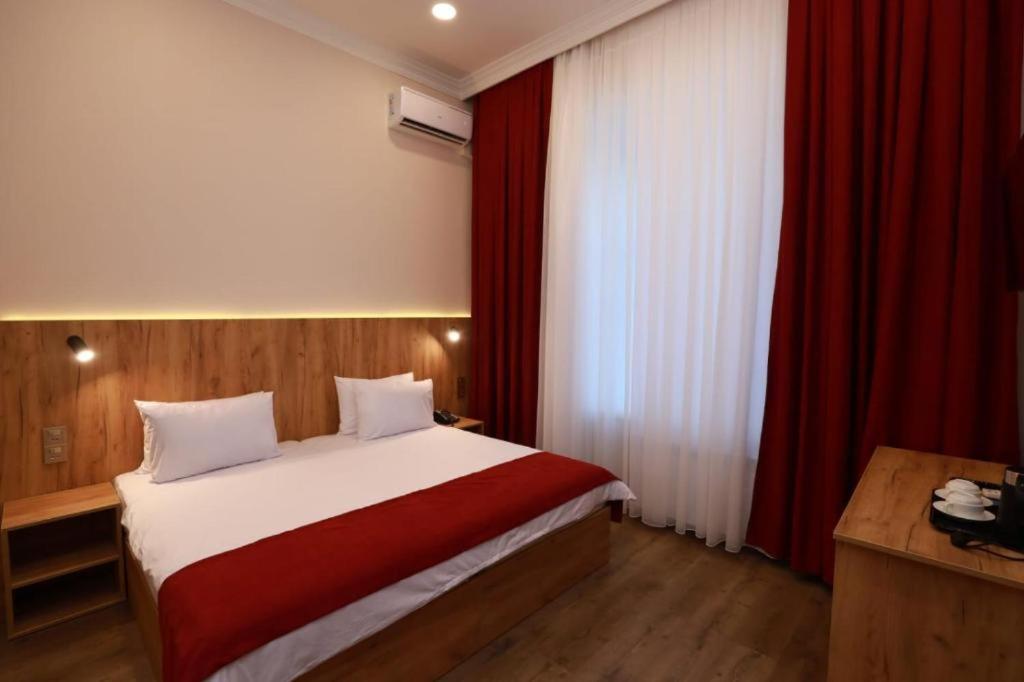 London Hotel And Guest House Μπακού Εξωτερικό φωτογραφία