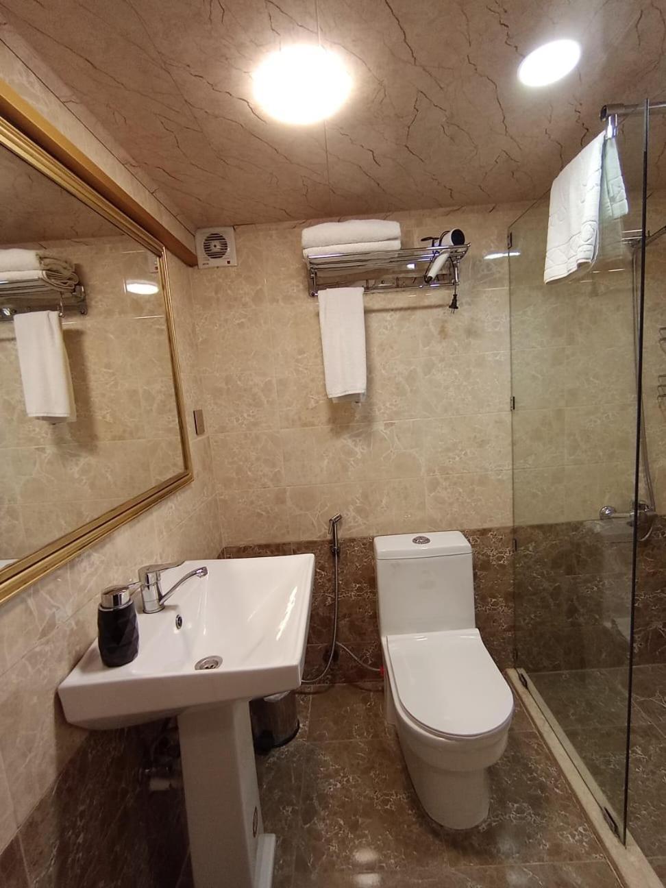 London Hotel And Guest House Μπακού Εξωτερικό φωτογραφία