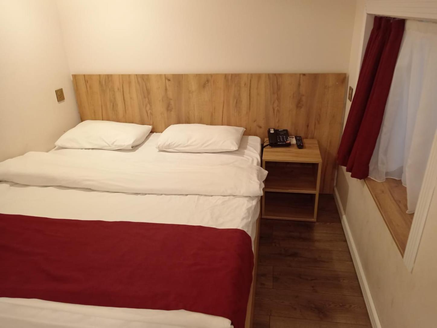 London Hotel And Guest House Μπακού Εξωτερικό φωτογραφία