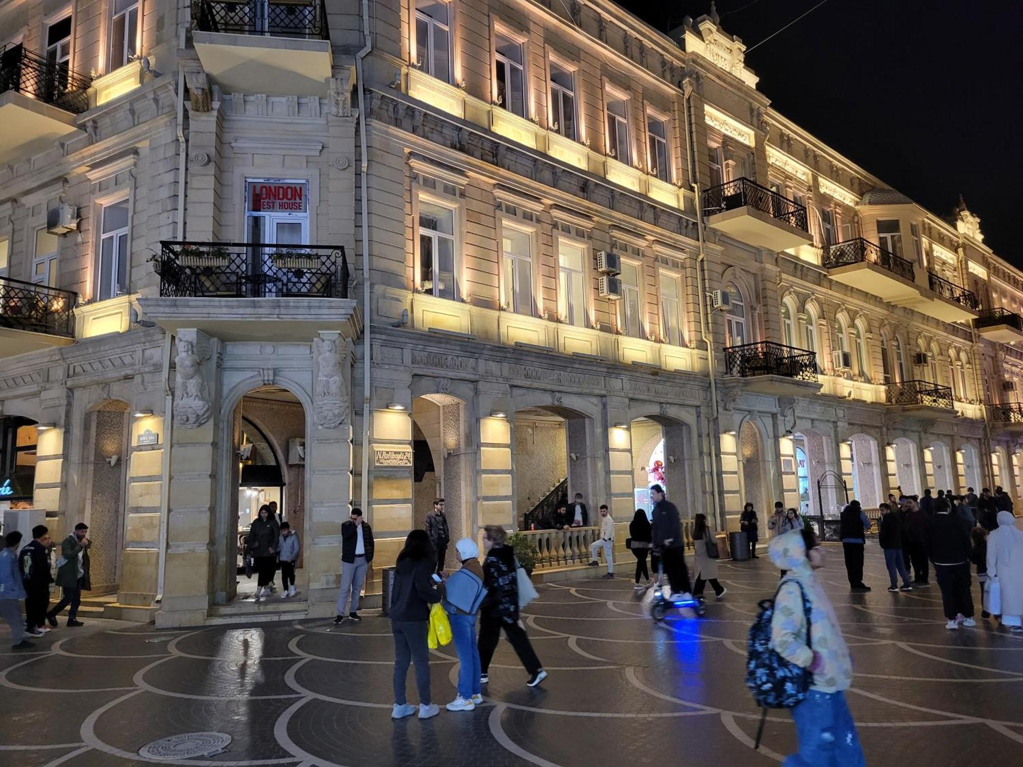 London Hotel And Guest House Μπακού Εξωτερικό φωτογραφία