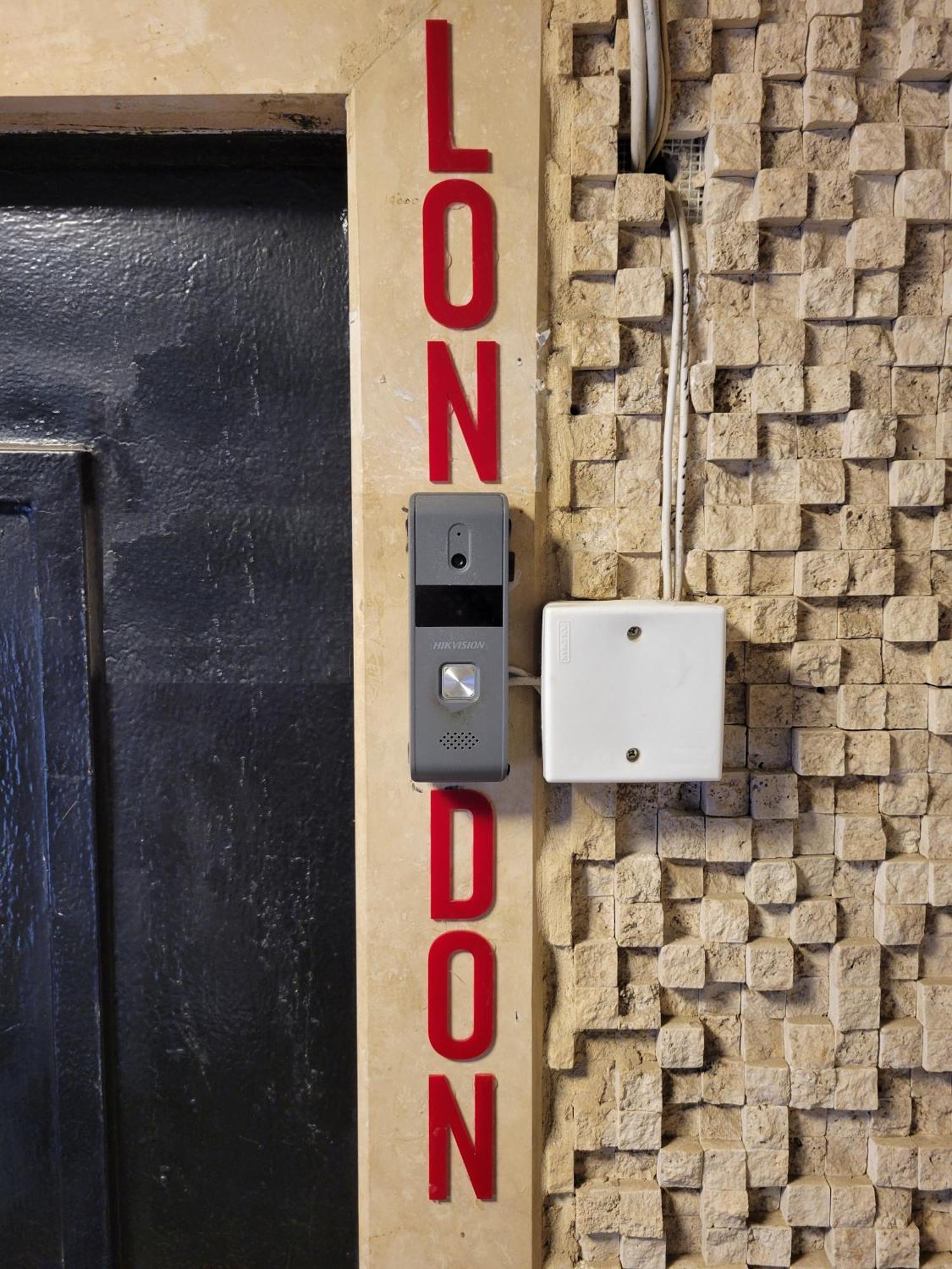 London Hotel And Guest House Μπακού Εξωτερικό φωτογραφία